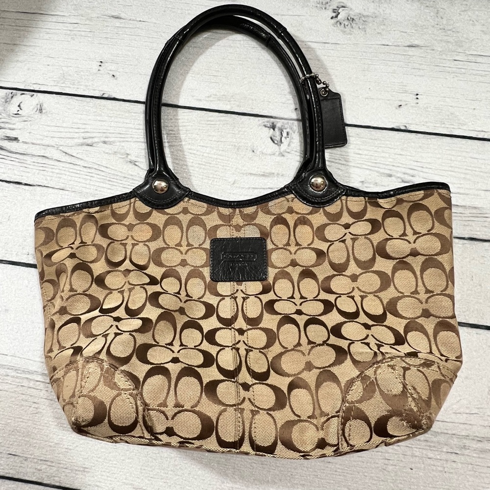 Coach shoulder tote